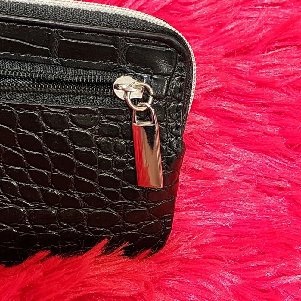 N/A stylish sleek